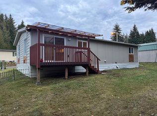 25210 Anna Ln, Rainier, OR 97048