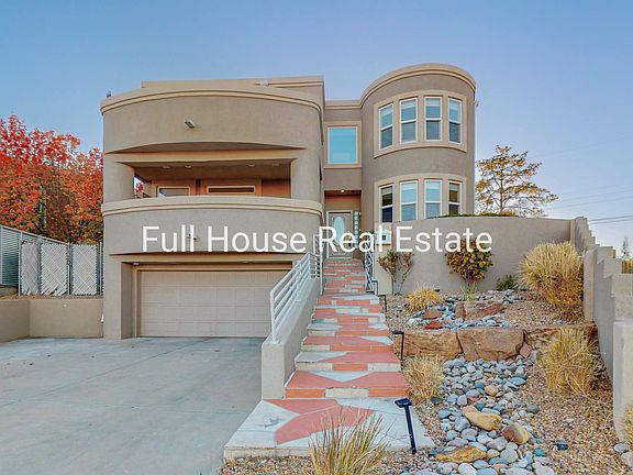 2nd image of 4000 Gracia Ct NE