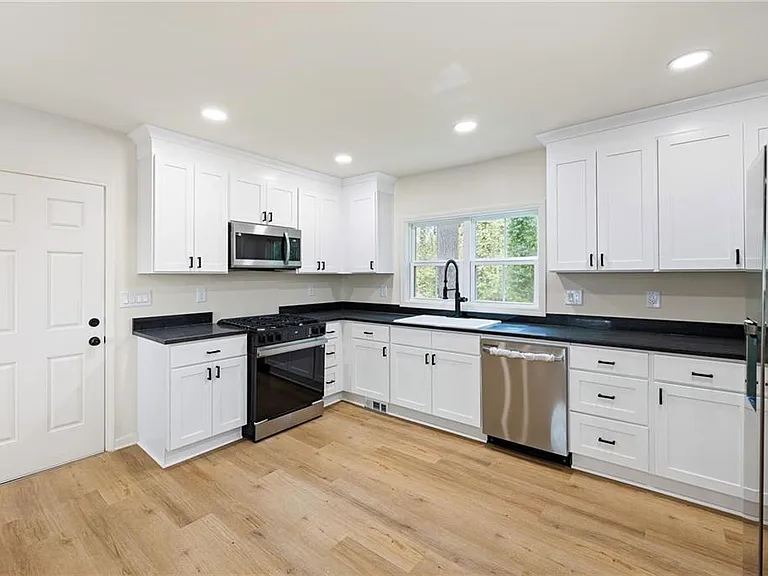 4289 Kimball Rd SW — Photo 8
