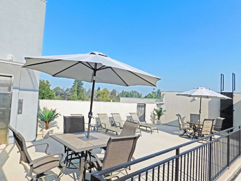 1st image of 11312 Huston St #Penthouse 13