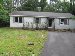 2944 Vera Ct, Tobyhanna, PA