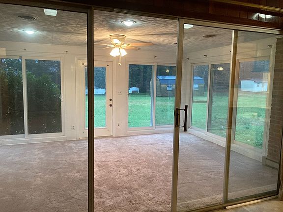 5th image of 3940 Senior Ln