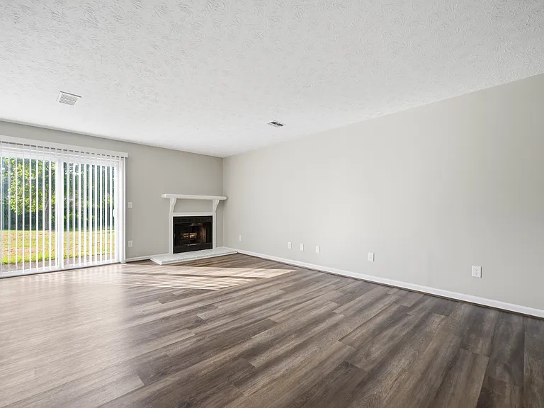 3646 Appian Way — Photo 12