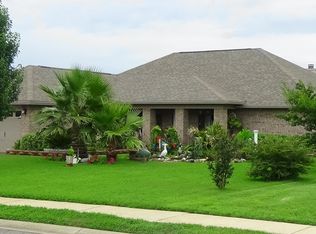 2673 Gabon Dr, Foley, AL 36535