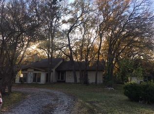 300 Jones Cir, Pottsboro, TX 75076