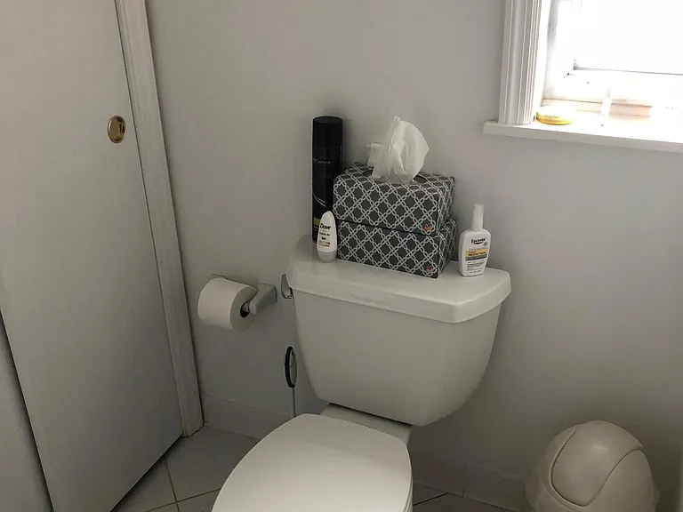 40 Lynwood Pl #4 — Photo 8
