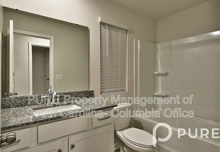 119A Triumph Ave — Photo 43