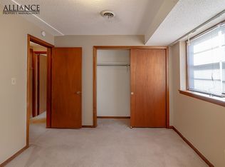1947 College Heights Rd APT 3C, Manhattan, KS 66502