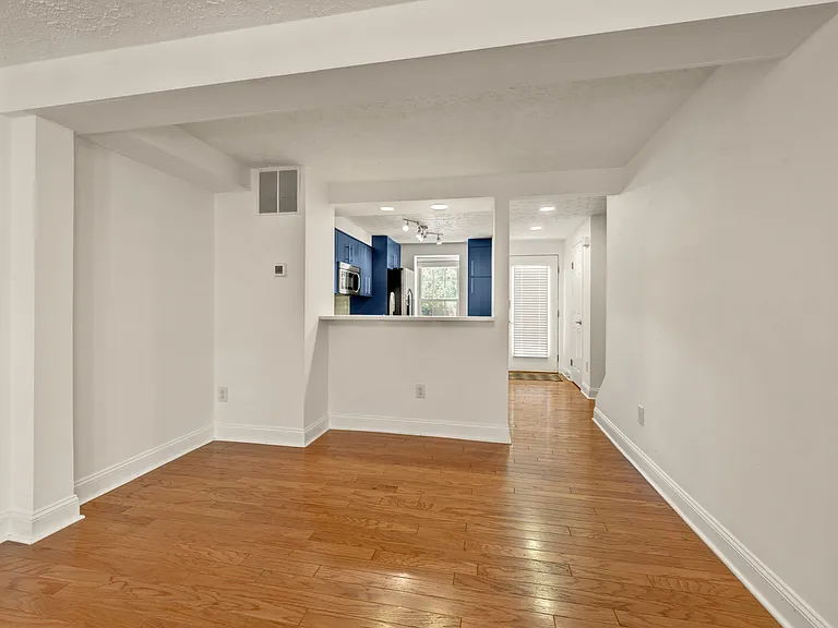 1931 Belmont Ridge Ct — Photo 5
