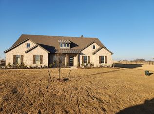 12412 Hornfels Dr, Krum, TX 76249