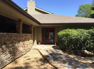 37 Lake Point, Alexander City, AL 35010