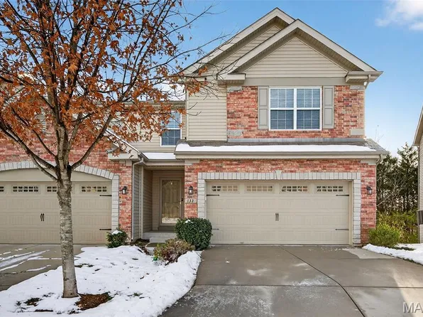 132 Distinction Dr #6A, Lake Saint Louis, MO 63367