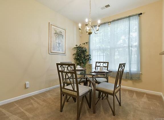 5th image of 7140 Abbotts Glen Dr