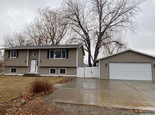 1326 Bluebell Dr, Billings, MT 59105