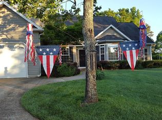 14 Cunningham Point Ct, Greer, SC 29651