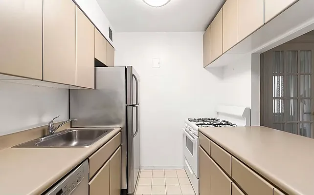 Rented by Owner | media 4