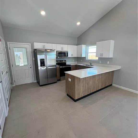 408 Sparrow Rd #3 — Photo 4