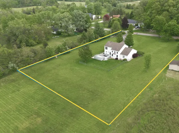 11226 Snow Rd, Bridgman, MI 49106