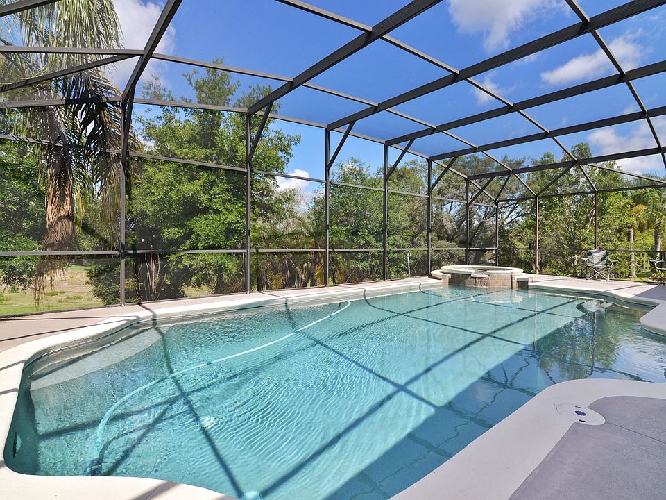  RSR home! Salt/Heated Pool!