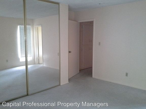 4th image of 4444 W Point Loma Blvd Unit 5