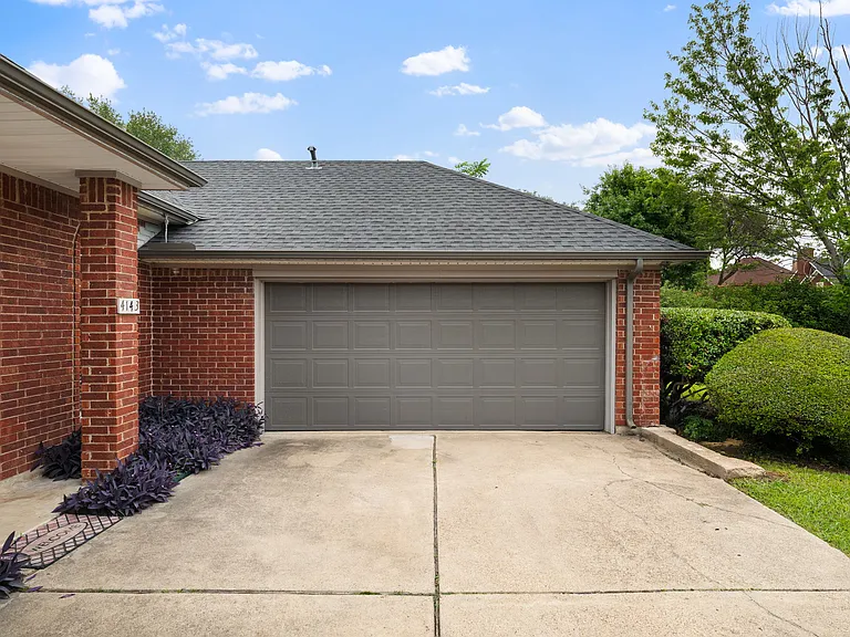 4143 Norway Ln — Photo 32