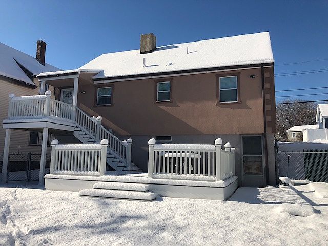 2nd image of 75 Winnepurkit Ave