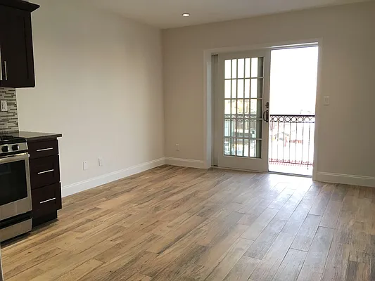 Rented by NY Space Finders Inc. | media 3