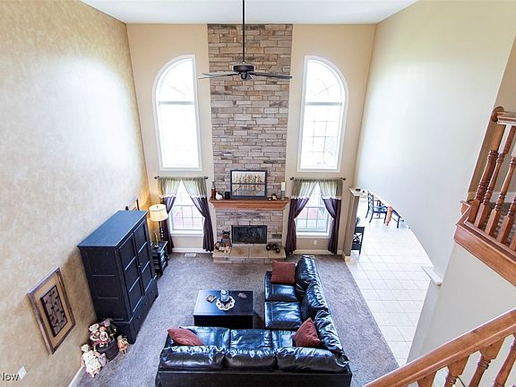 4th image of 7279 Hunters Glen Ln