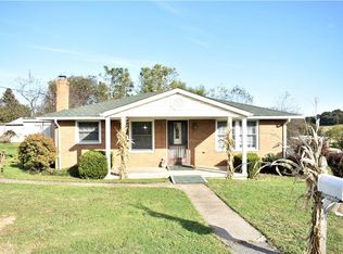 105 Elmwood Ct, Harrison City, PA
