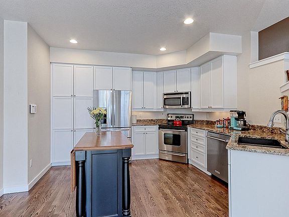 3rd image of 2550 Winding River Dr #F1
