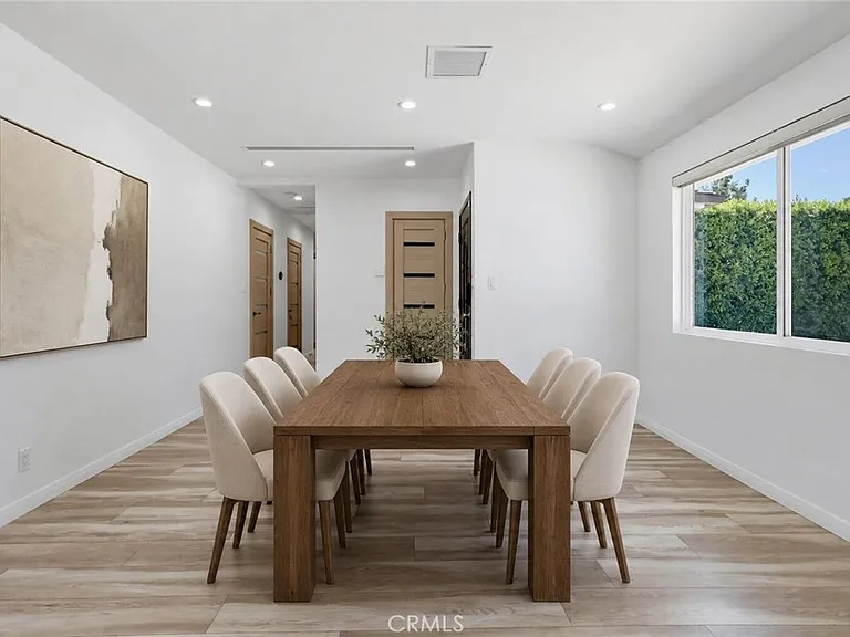 8740 Paso Robles Ave — Photo 9