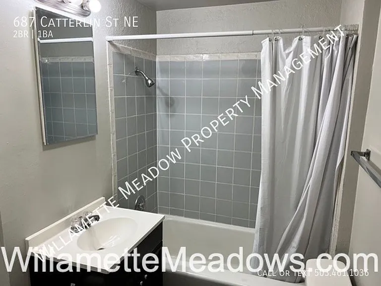 687 Catterlin Ave NE — Photo 17