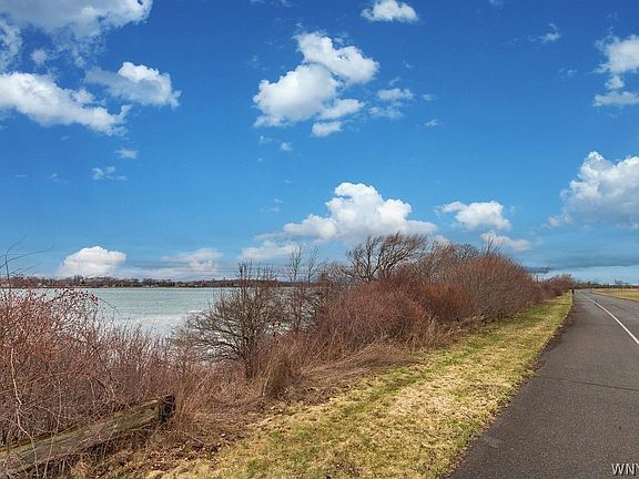 5th image of 3471 W River Rd