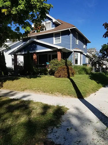 124 Valley Ave SW Photo 1