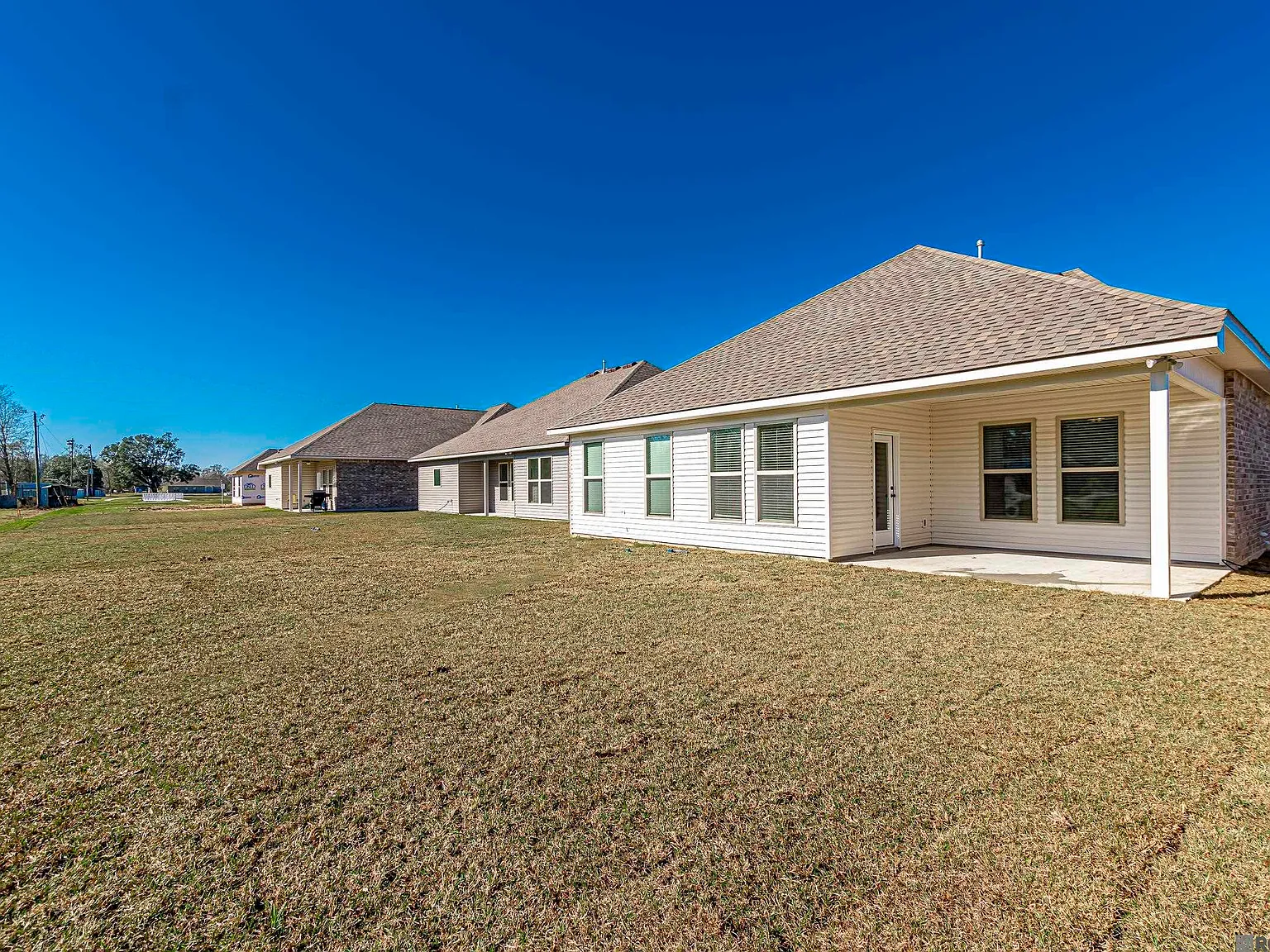 3 bed, 1825 sqft, $2,300 — Photo 4