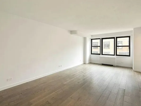 520 E 81st St APT 14H, New York, NY 10028