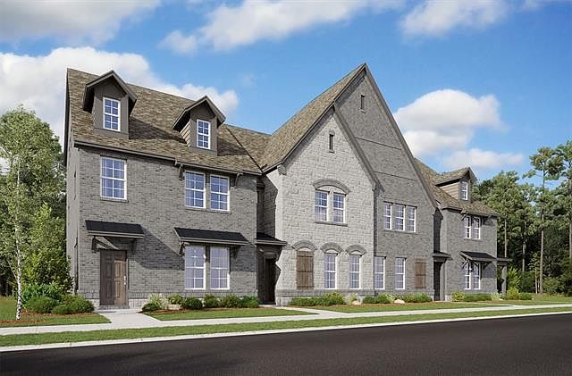 1st image of 340 Blackthorne Dr