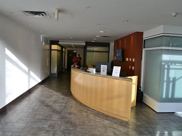 550 Pacific St #1007 — Photo 11