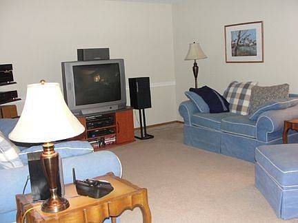 Family room in LL