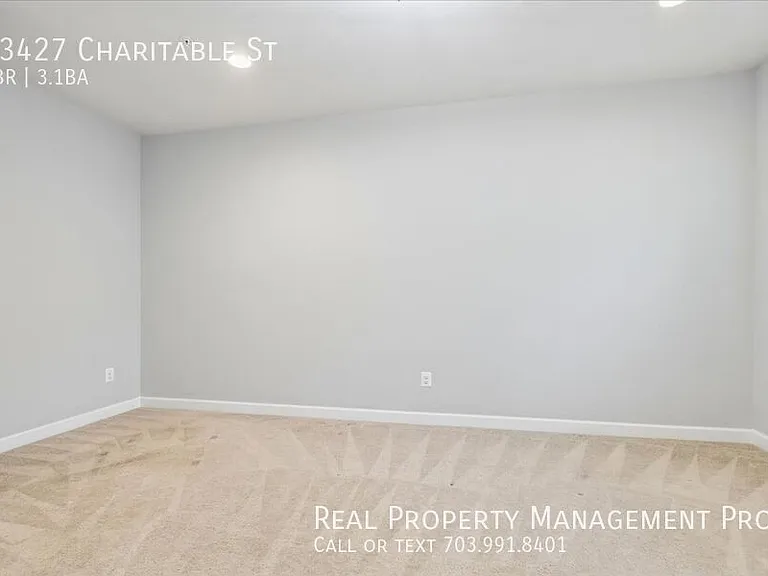 43427 Charitable St — Photo 4