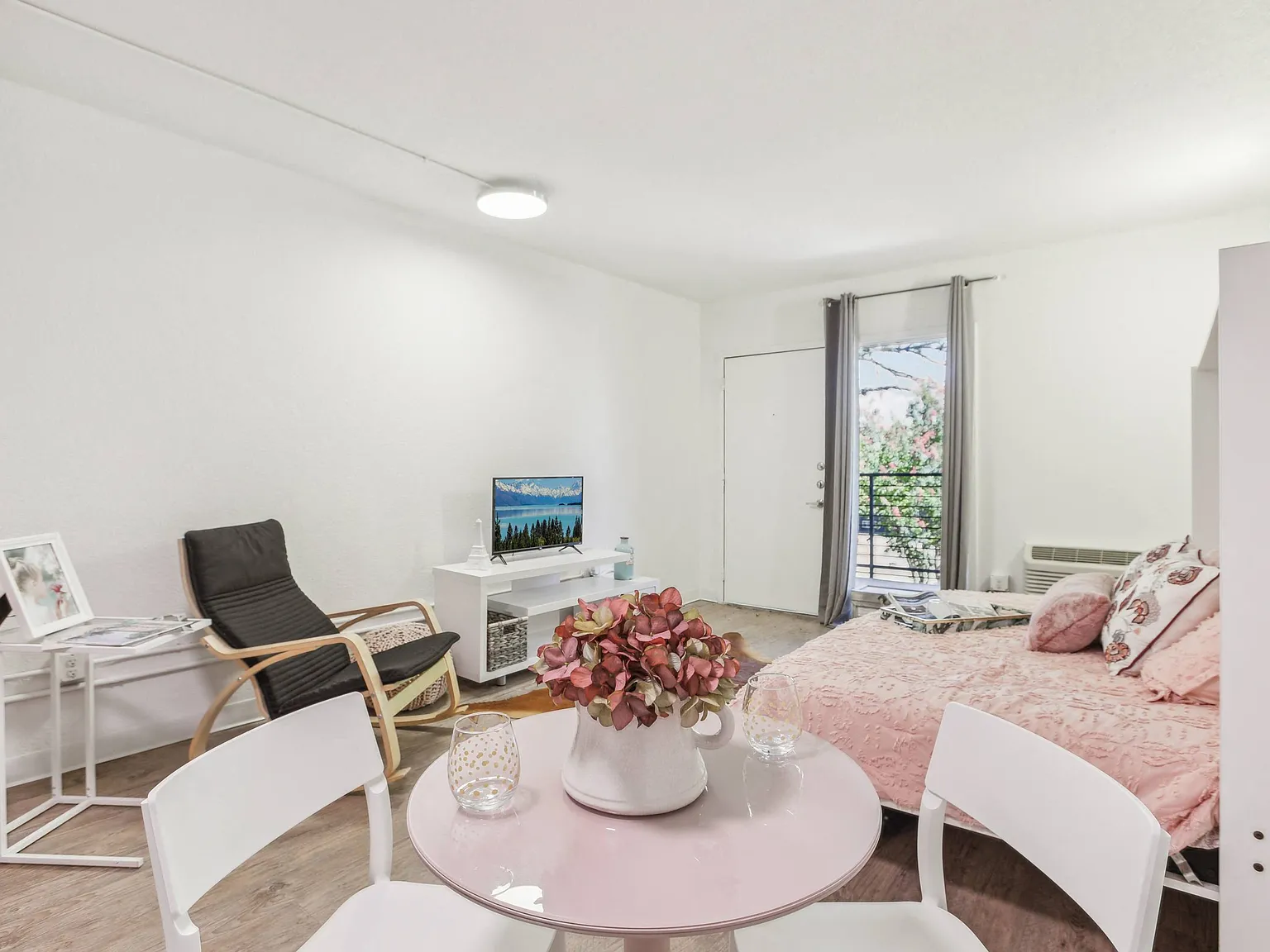 Centro Studio Homes — Photo 3