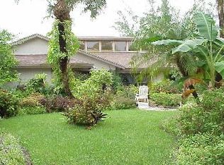 8855 NW 17th Mnr, Coral Springs, FL 33071