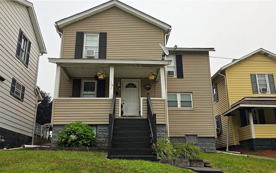 1st image of 303 McKinley St W