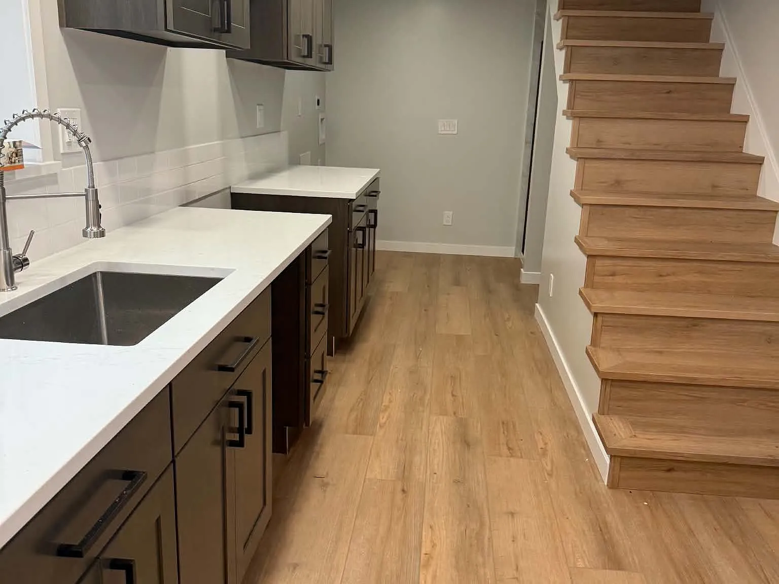 Studio, 800 sqft, $1,800 — Photo 3