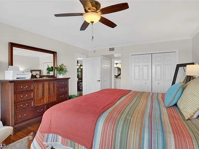 1900 Virginia Ave #802 — Photo 18