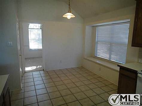 5th image of 9709 Links Fairway Dr