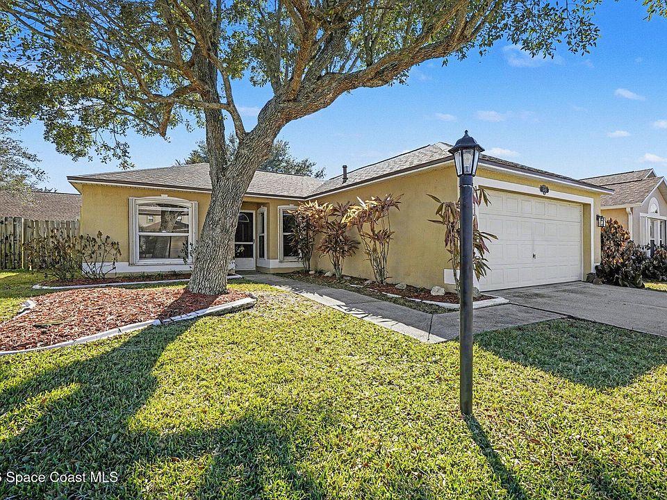 1st image of 3845 La Flor Dr