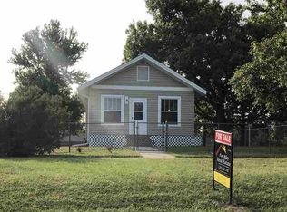 405 Grove St, Wakefield, KS 67487