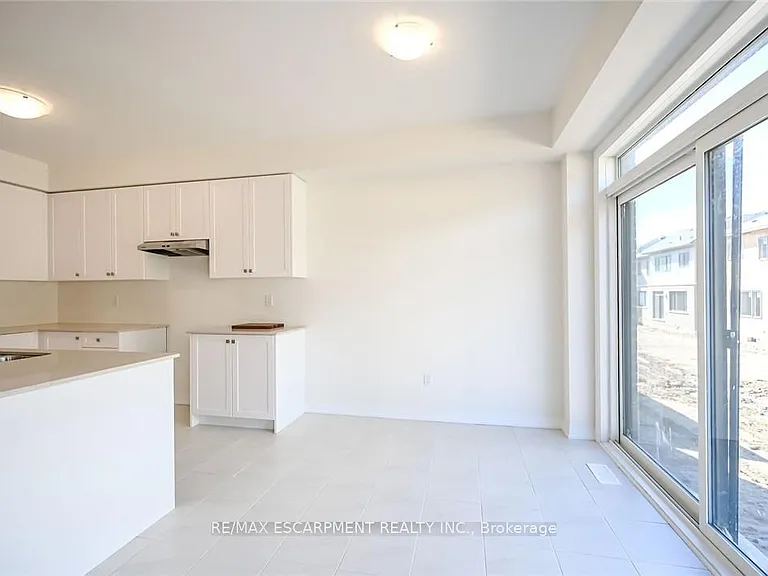377 Provident Way — Photo 13