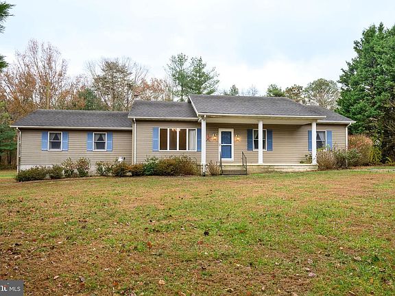 2nd image of 24029 Meadows Dr